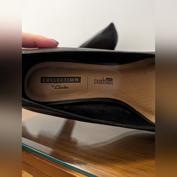 Clarks heels - Picture 2 of 5